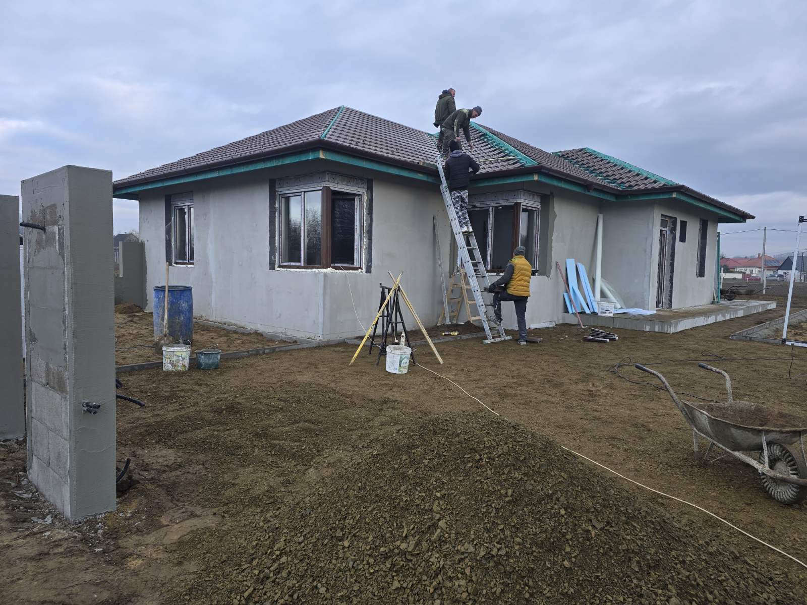 - Kulcsrakész házad