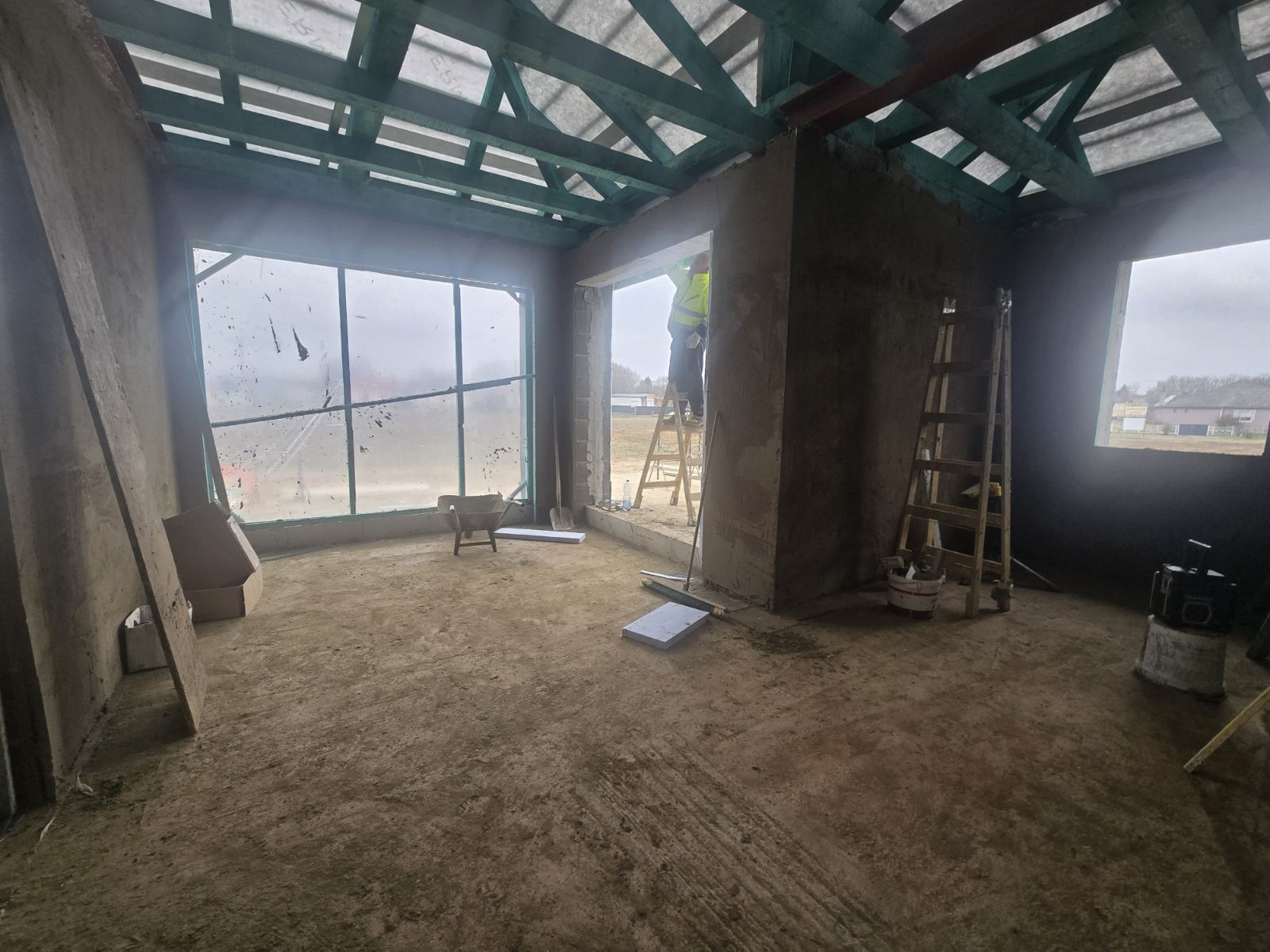 - Kulcsrakész házad