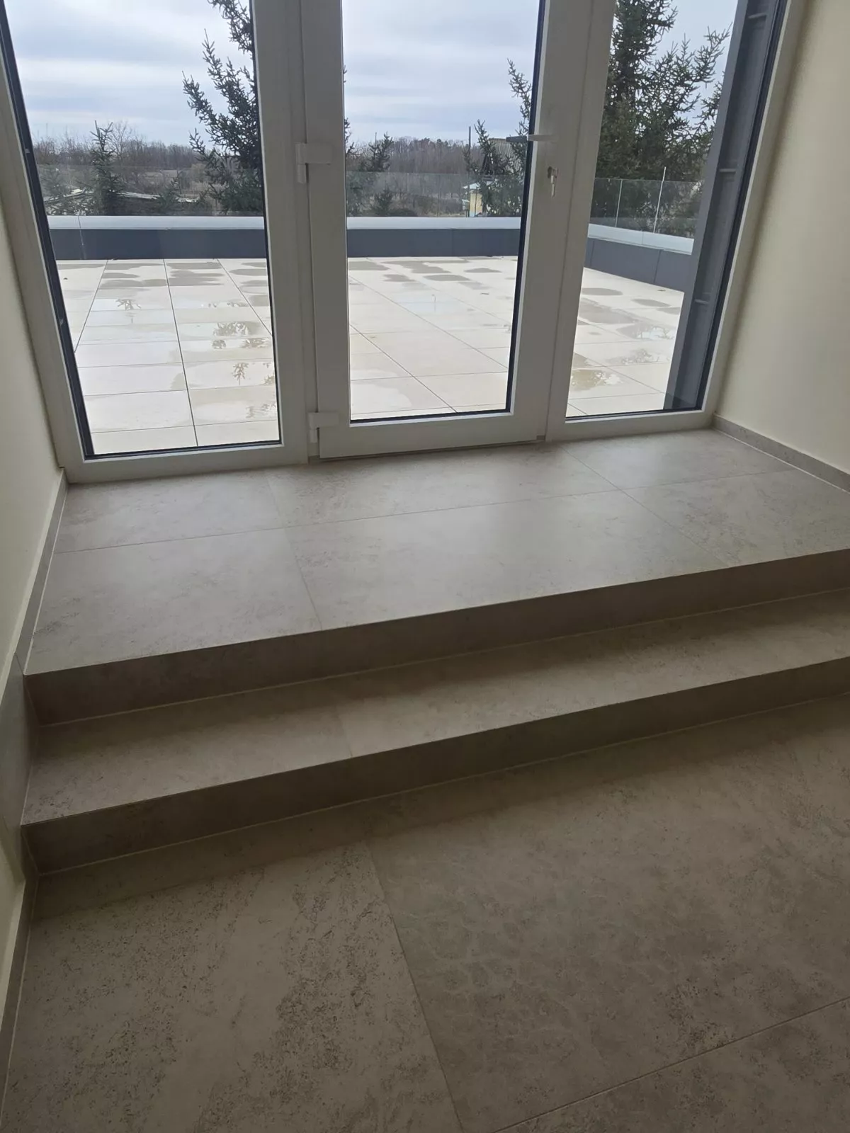 - Kulcsrakész házad