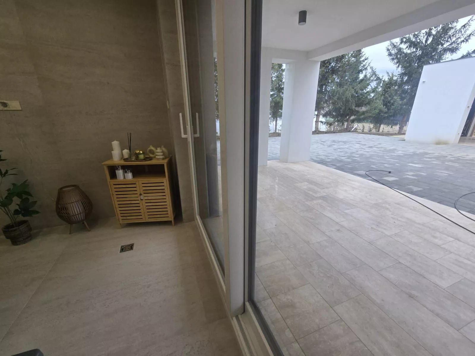 - Kulcsrakész házad